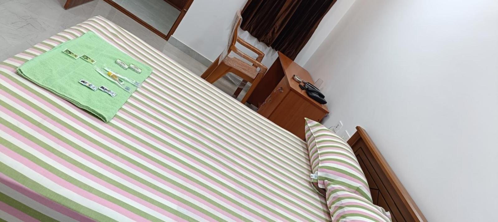Urc Lodge Perundurai ห้อง รูปภาพ