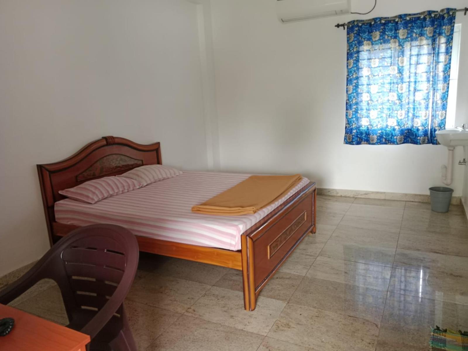 Urc Lodge Perundurai ภายนอก รูปภาพ